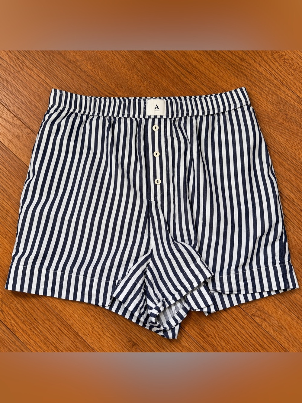Anthropologie Navy & White Striped Pull-On Shorts Size Medium